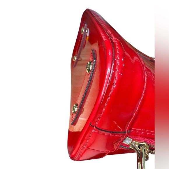 Louis Vuitton Red Vernis Alma BB - Picture 10 of 13
